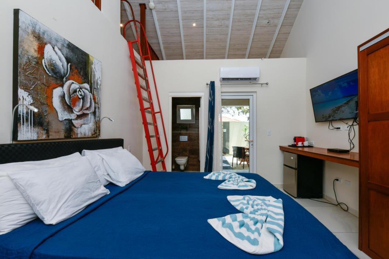 Boutique Hotel Swiss Paradise Aruba Villas And Suites Palm Beach Exteriér fotografie